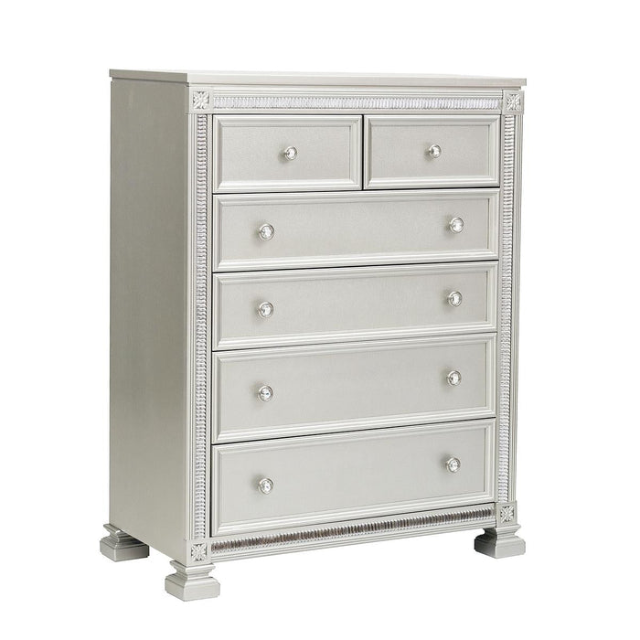 Calibria Chest
